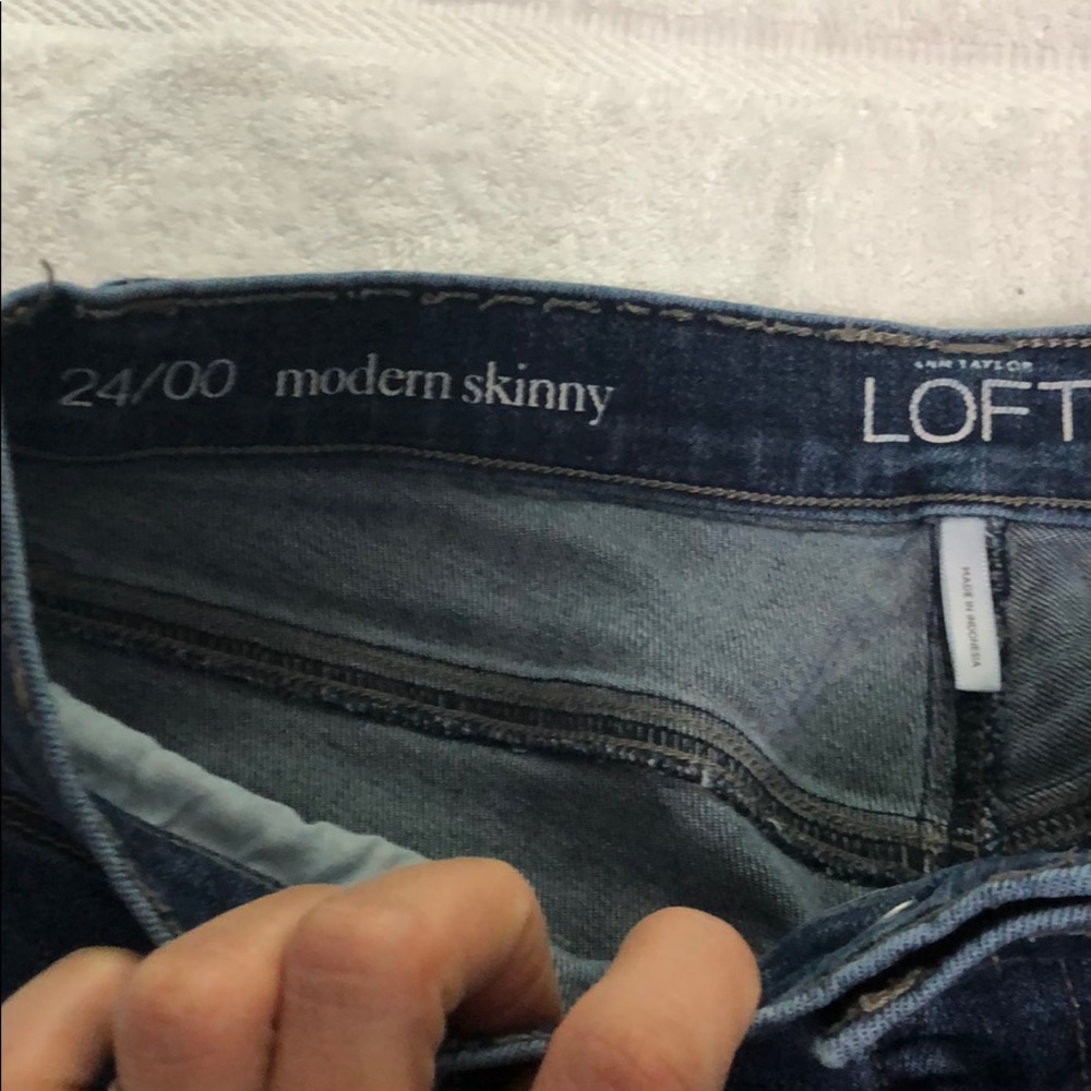 LOFT Jeans - Picture 3 of 4